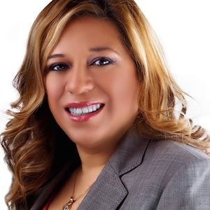 Meet your Posher, Lupe